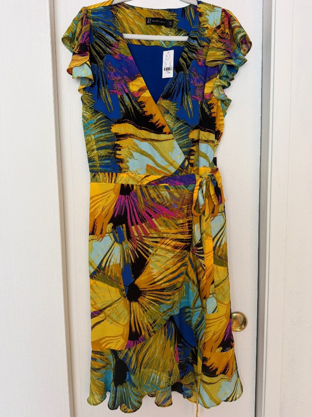 New York & Company Floral Print Wrap Dress – Size XL – NWT